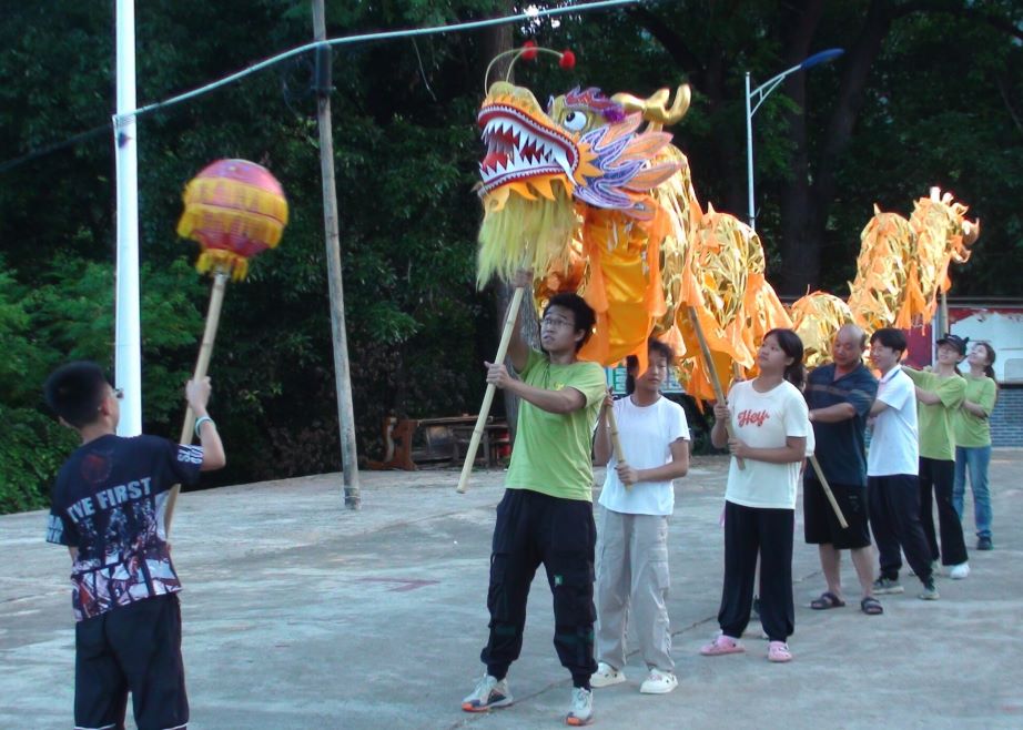 躍動(dòng)活力風(fēng)采，創(chuàng)造無限可能——華南師范大學(xué)柳夏星火實(shí)踐團(tuán)體育系列課程報(bào)道