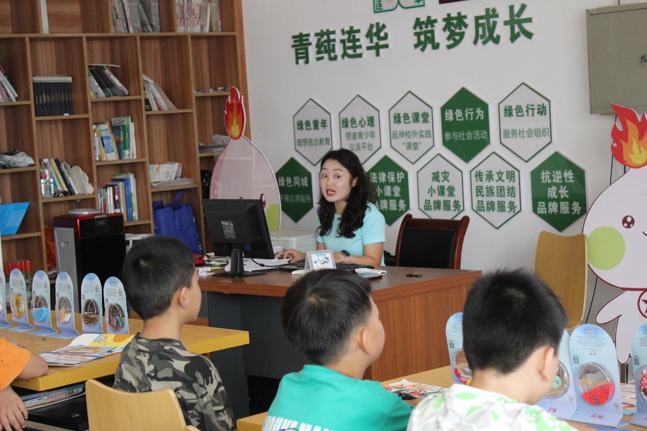 重外院三下鄉(xiāng)：抵制毒品誘惑，邁向健康生活
