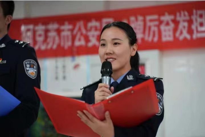 胡楊校友無(wú)悔青春，書(shū)寫最美芳華