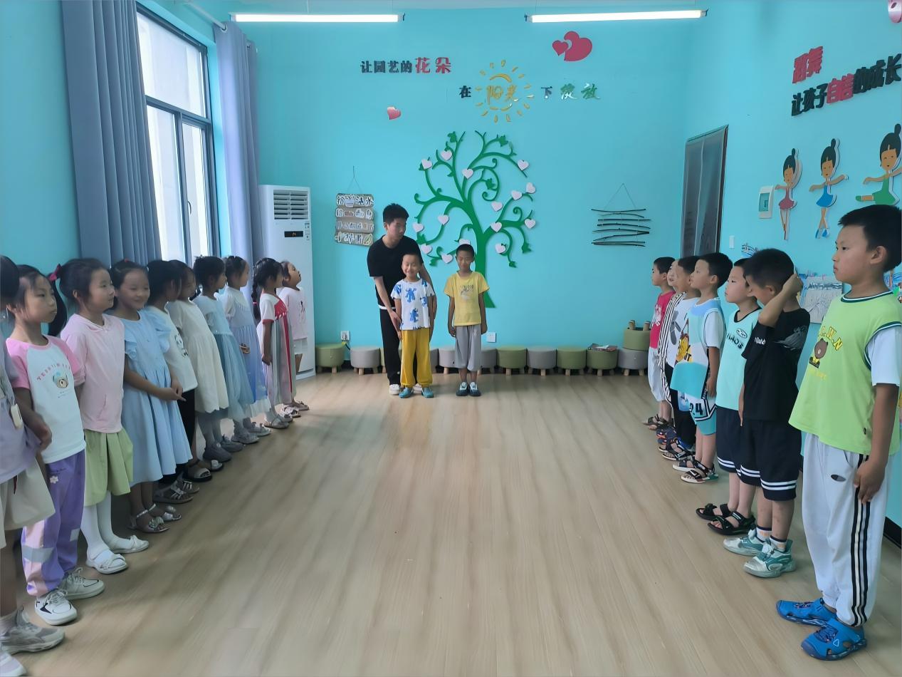 童心向黨，軍夢(mèng)伴行——星空夢(mèng)想志愿服務(wù)隊(duì)宜昌支隊(duì)開(kāi)展軍旅體驗(yàn)活動(dòng)