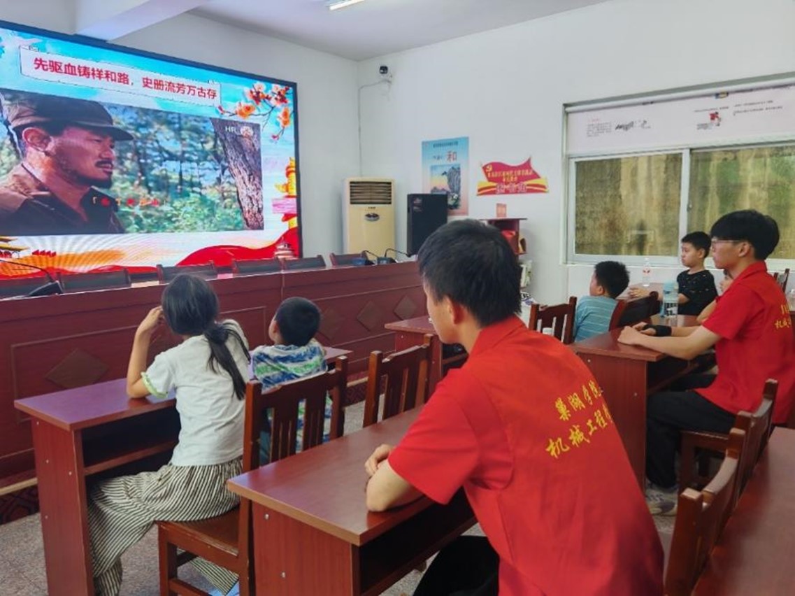 巢湖學院學子三下鄉(xiāng)：紅色文化進社區(qū)，理論宣講傳精神