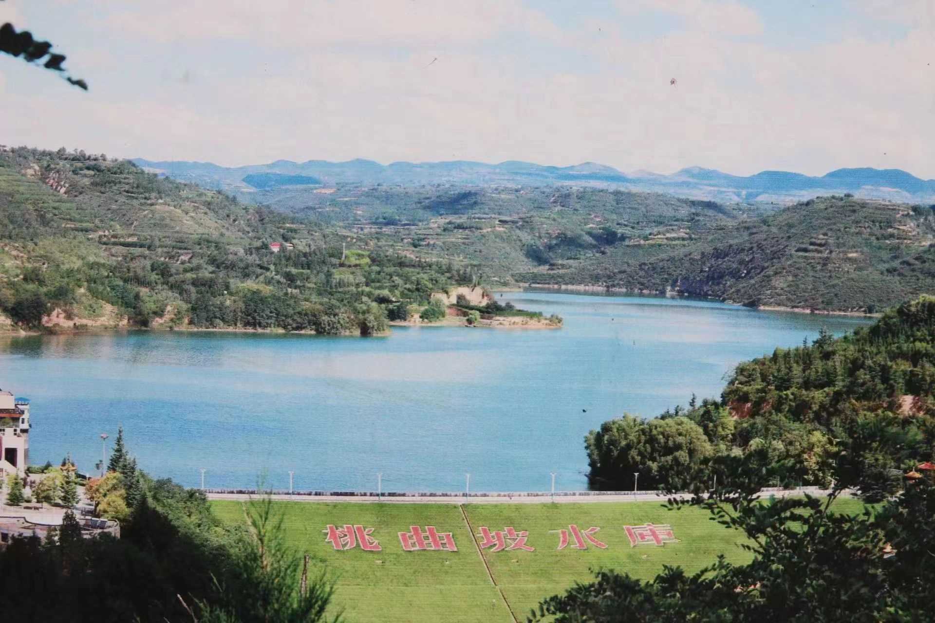 “綠水青山桃曲坡，安居樂業(yè)馬咀村”——西安理工大學(xué)桃曲坡現(xiàn)代生態(tài)灌區(qū)社會(huì)實(shí)踐隊(duì)