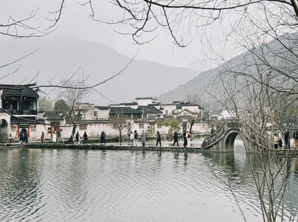 福建農(nóng)林大學(xué)“探尋徽州文化，弘揚(yáng)古 韻新風(fēng) ”實(shí)踐研學(xué)隊(duì)伍開展寒假社會(huì)  實(shí)踐——
