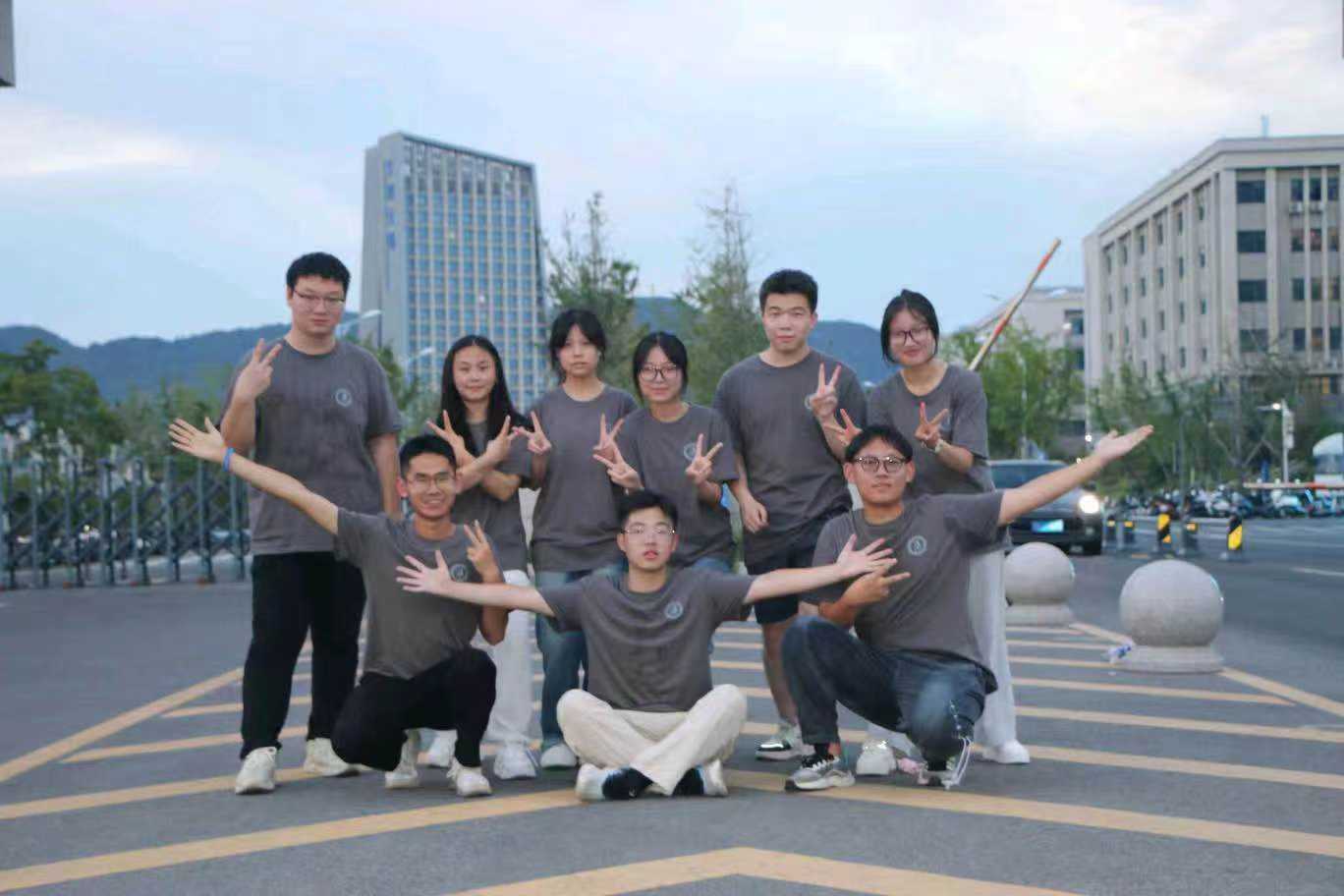 投身江蘇科技大學(xué)支教團(tuán)，點(diǎn)亮河南農(nóng)村孩子求學(xué)之路
