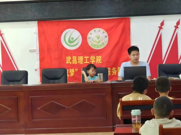暑期社會實(shí)踐：青春健康同伴社開展禁毒的了解與認(rèn)知