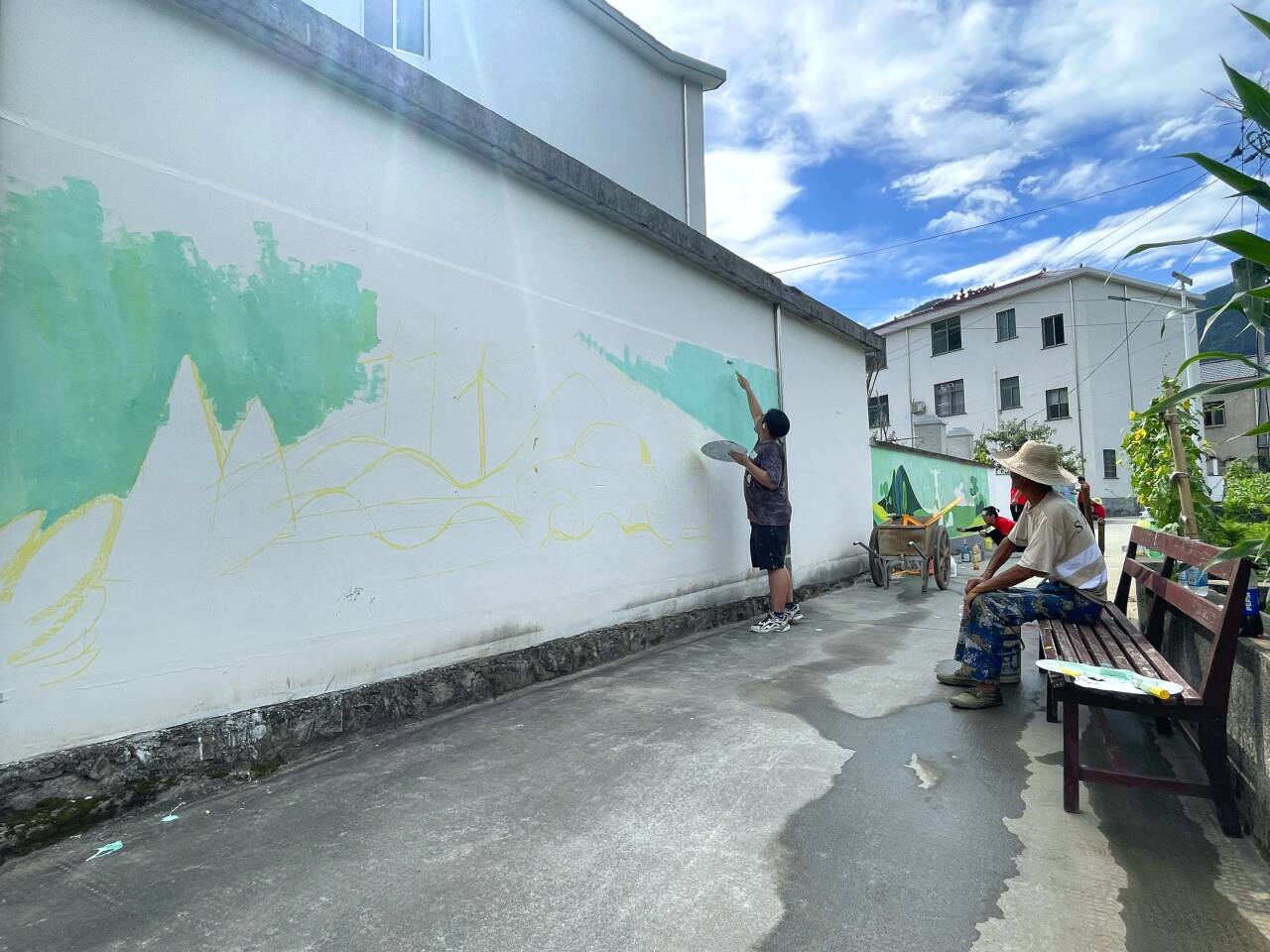 助力垃圾分類保護環(huán)境，共建美麗鄉(xiāng)村