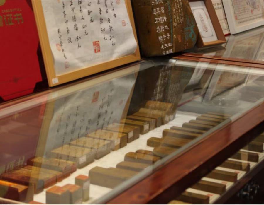 山東高校深入多地，探尋楷木雕刻非遺傳承密碼