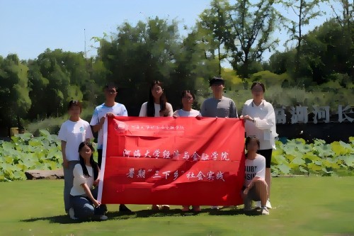 “碧水絡(luò)常，幸福‘河’你”調(diào)研團(tuán)深入武進(jìn)滆湖，共繪幸福河湖新篇章