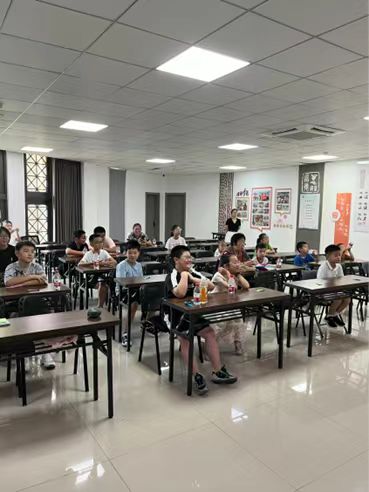  “防毒防水，急救必備”——無(wú)錫學(xué)院紅十字會(huì)博愛(ài)青春
