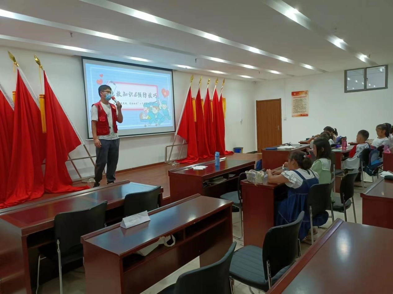 普及急救和傳染病知識，為孩子們的健康成長保駕護(hù)航