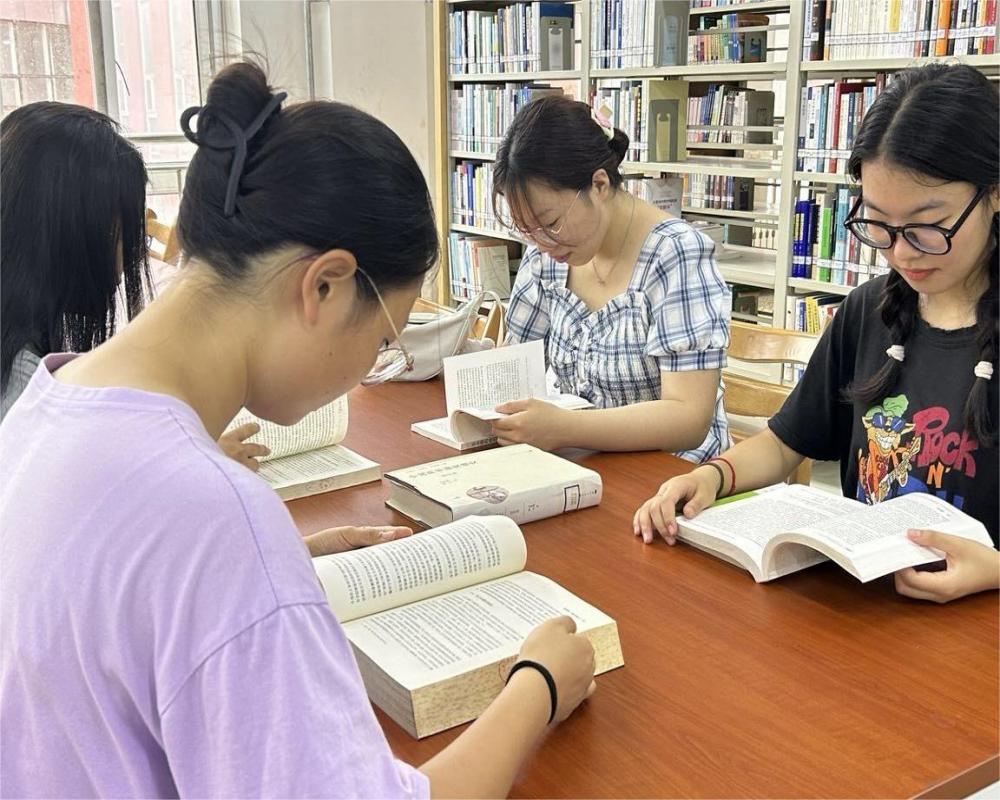 砥礪奮進(jìn)新征程，勞動(dòng)教育記心間