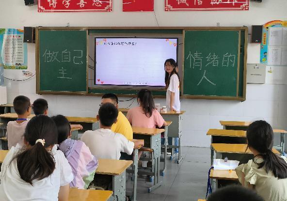“心靈之光，共繪健康”——武昌理工學(xué)院云夢(mèng)書韻志愿服務(wù)隊(duì)開展特色心理健康課程