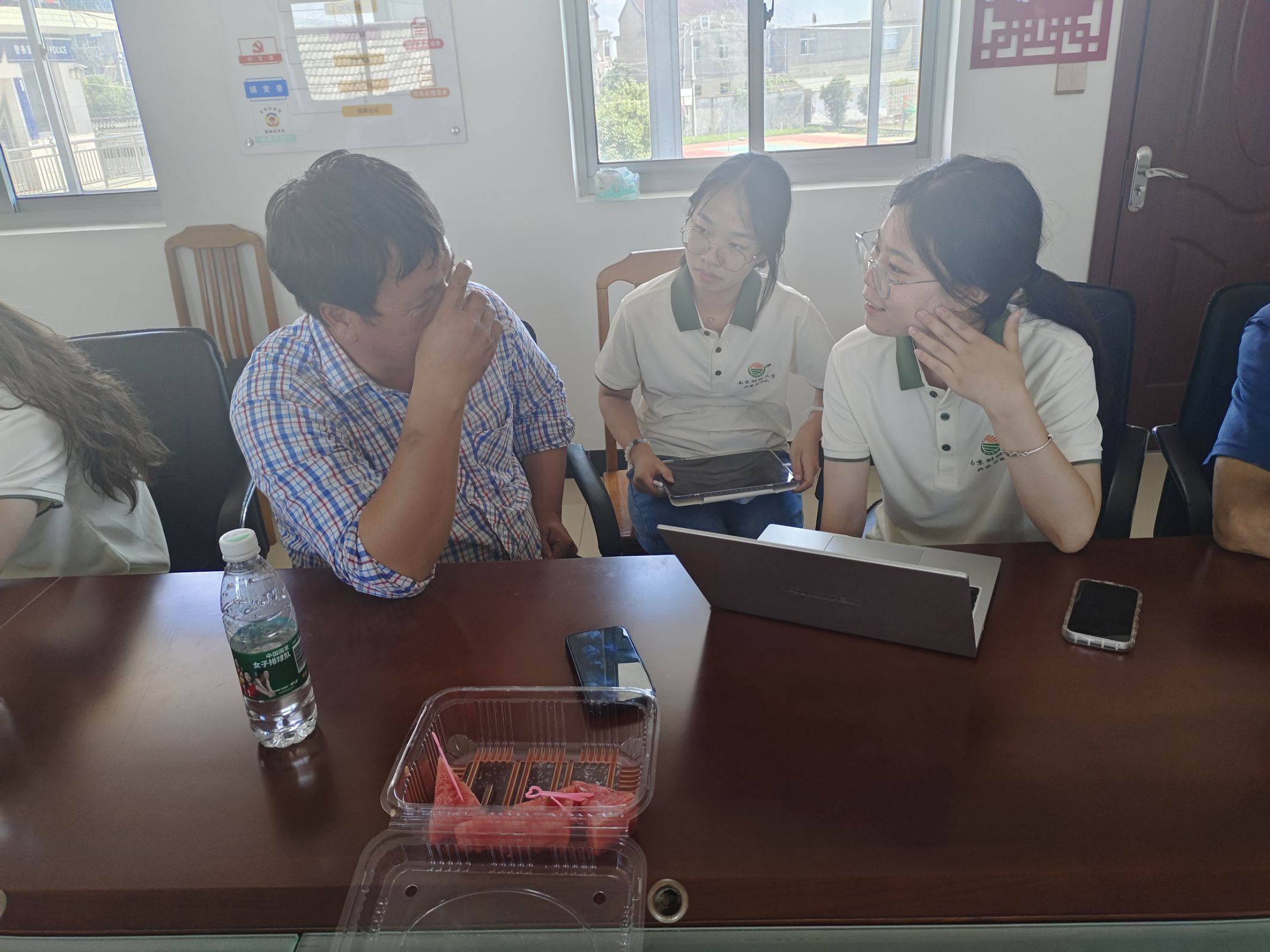 南財學(xué)子深入王莊村破解多方主體種糧積極性保障難題