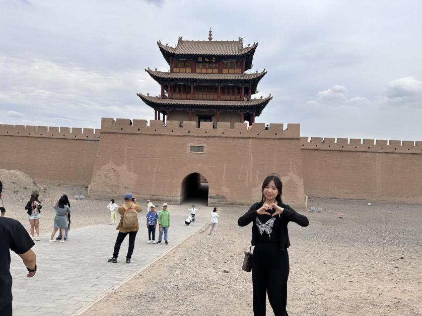 泰州學(xué)院化整為“苓”實踐團隊開展暑期社會實踐活動