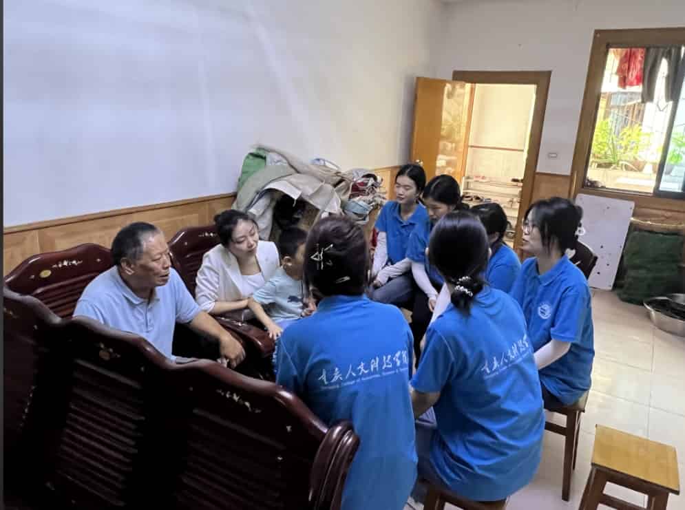 聆聽老兵參戰(zhàn)故事，共筑愛國主義精神