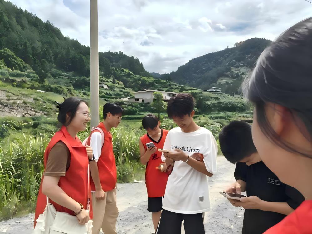 淮師大三下鄉(xiāng)|支教千里行，趣味授數(shù)學