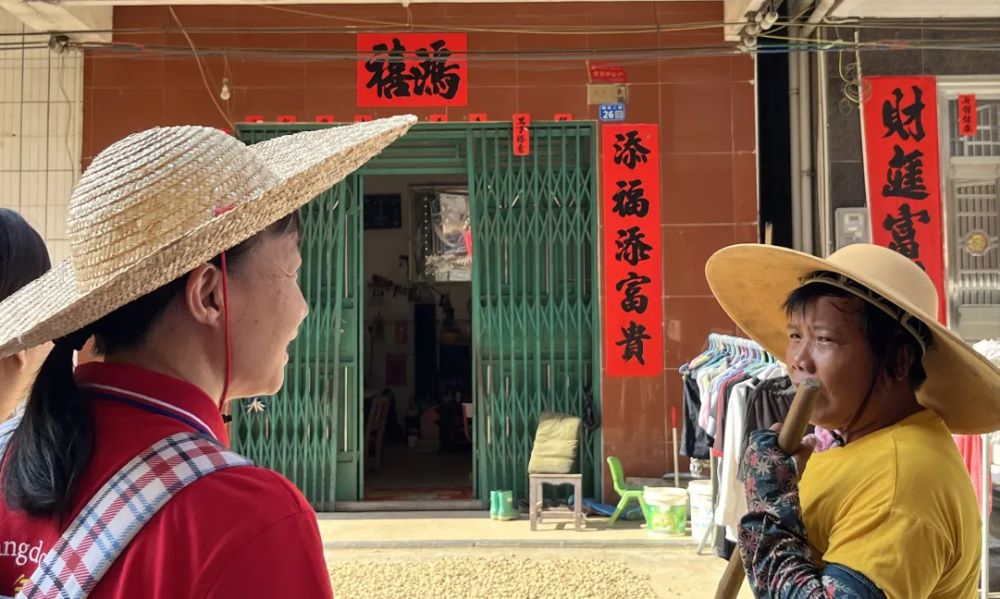 “愛農(nóng)助農(nóng)伴我行，鄉(xiāng)村振興在路上”